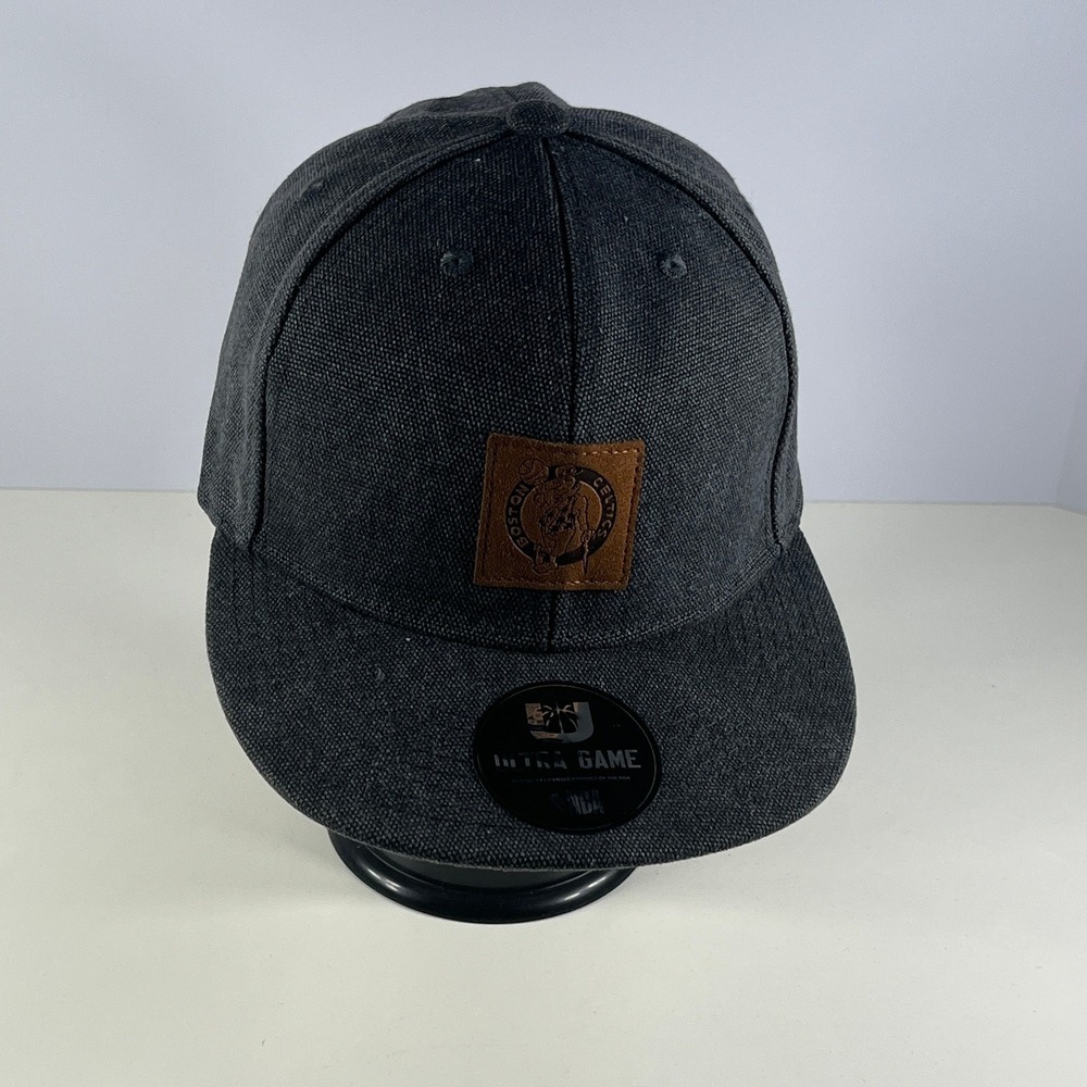 Boston Celtics NBA Basketball Leather Patch Snapback Cap OSFM Gray Ultra‎ Game